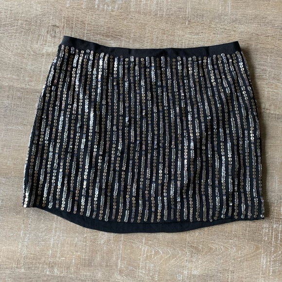 THEORY sequin 100% silk mini skirt sz 2 party evening event formal lined - Picture 15 of 16